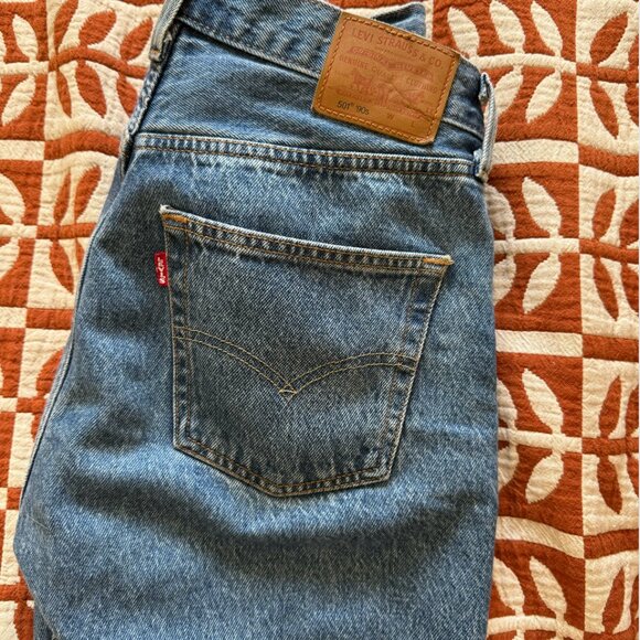 Levi's Blue Straight Leg Jeans for Women size 27 - Picture 7 of 8